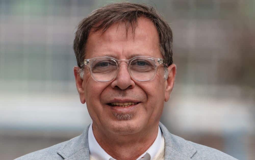 ERGO Versicherung Ronny Spitzhofer: Die Symbiose aus jahrzehntelanger Expertise und moderner Team-Beratung